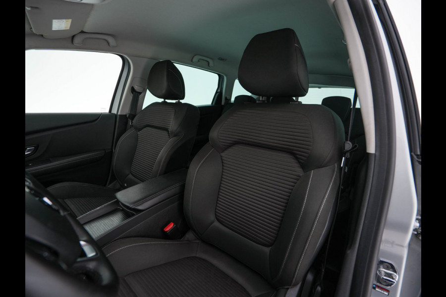 Renault Grand Scénic 1.3 TCe Business Zen [ 7-Pers. ] (INCL-BTW) *NAVI-FULLMAP | COMFORT-SEATS | DIGI-COCKPIT | ECC | PDC | CRUISE | PRIVACY-GLASS | DAB | CARPLAY*