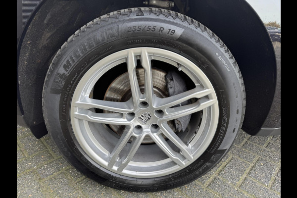 Porsche Macan 2.0 | Panoramadak | Adaptive Cruise Control | Camera | Navigatie | Bose | Elektrische Achterklep |