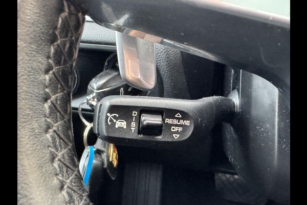 Porsche Macan 2.0 | Panoramadak | Adaptive Cruise Control | Camera | Navigatie | Bose | Elektrische Achterklep |