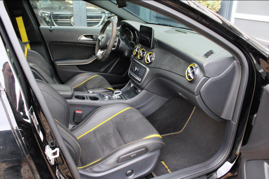 Mercedes-Benz A-Klasse AMG 45 4MATIC / Yellow Night Edition/Schaalstoelen