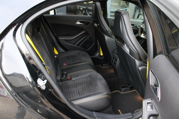 Mercedes-Benz A-Klasse AMG 45 4MATIC / Yellow Night Edition/Schaalstoelen