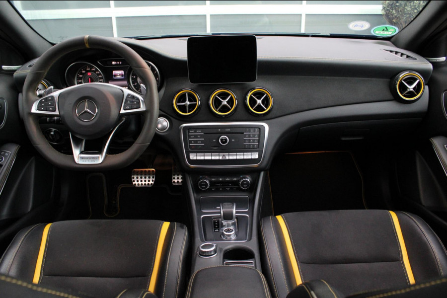 Mercedes-Benz A-Klasse AMG 45 4MATIC / Yellow Night Edition/Schaalstoelen
