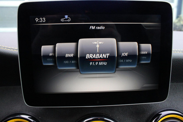 Mercedes-Benz A-Klasse AMG 45 4MATIC / Yellow Night Edition/Schaalstoelen