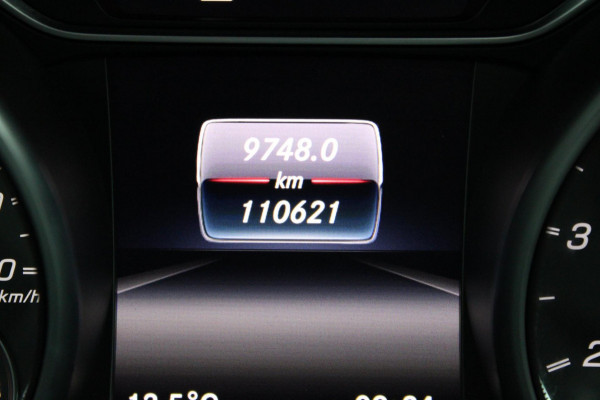 Mercedes-Benz A-Klasse AMG 45 4MATIC / Yellow Night Edition/Schaalstoelen