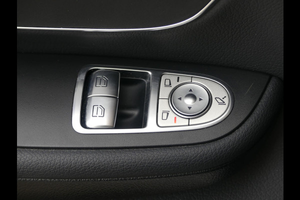 Mercedes-Benz V-Klasse 250d Lang AMG Pakket Dubbel Cabine Trekhaak/LEER/LED