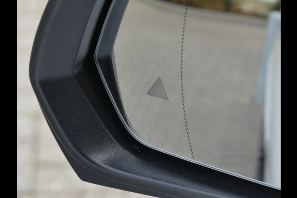 Mercedes-Benz V-Klasse 250d Lang AMG Pakket Dubbel Cabine Trekhaak/LEER/LED