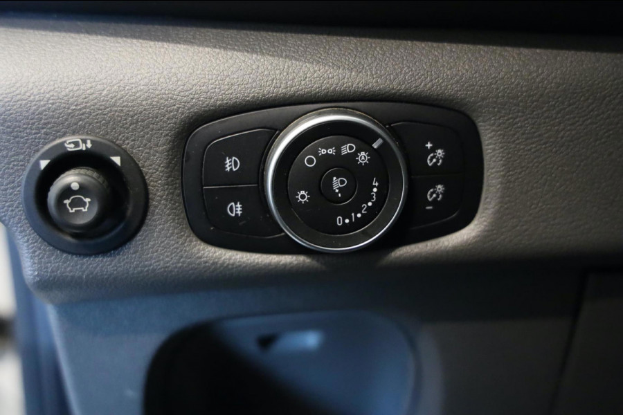 Ford Transit 350 2.0 TDCI LED L2/H2 AUTOMAAT TREKHAAK PDC 130PK CRUISE CONTROL AIRCO 3 ZITS LEASE V/A € 122,- p.m. INRUIL MOGELIJK