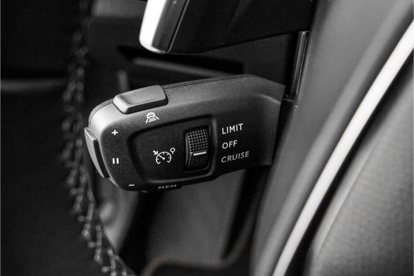Peugeot 3008 1.2 PureTech Blue Lease Premium ACC Camera Trekhaak 1e Eig Ori NL