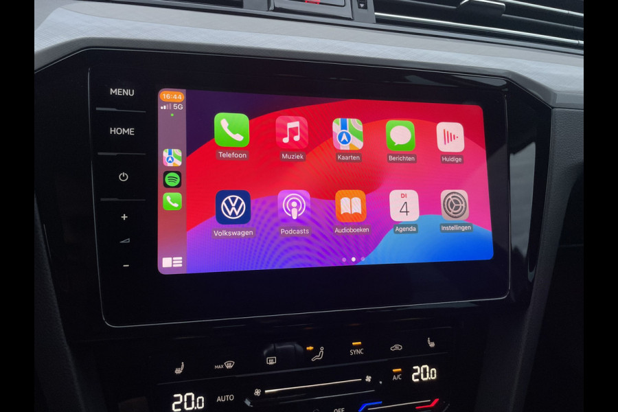Volkswagen Passat Variant 1.4 TSI PHEV GTE Business | Elek Trekhaak | Virtual | LED | Camera | Carplay | Navi