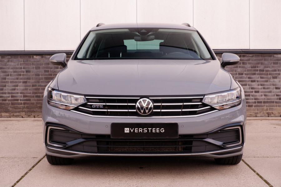 Volkswagen Passat Variant 1.4 TSI PHEV GTE Business | Elek Trekhaak | Virtual | LED | Camera | Carplay | Navi