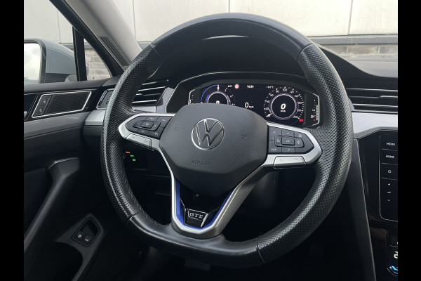 Volkswagen Passat Variant 1.4 TSI PHEV GTE Business | Elek Trekhaak | Virtual | LED | Camera | Carplay | Navi