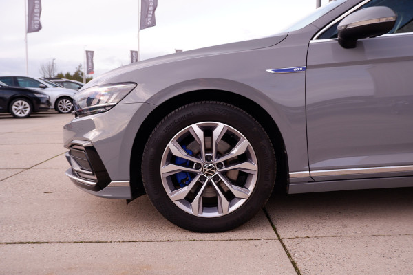 Volkswagen Passat Variant 1.4 TSI PHEV GTE Business | Elek Trekhaak | Virtual | LED | Camera | Carplay | Navi