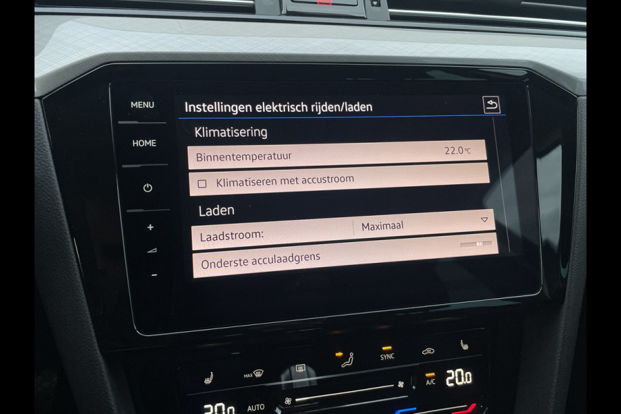 Volkswagen Passat Variant 1.4 TSI PHEV GTE Business | Elek Trekhaak | Virtual | LED | Camera | Carplay | Navi