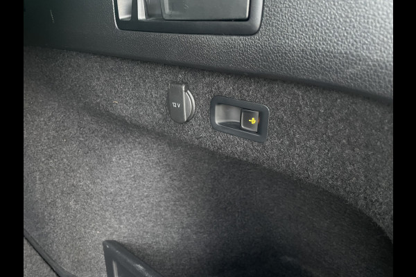 Volkswagen Passat Variant 1.4 TSI PHEV GTE Business | Elek Trekhaak | Virtual | LED | Camera | Carplay | Navi