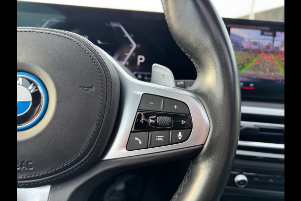 BMW 3 Serie Touring 330e xDrive High Executive Panorama Leder Camera