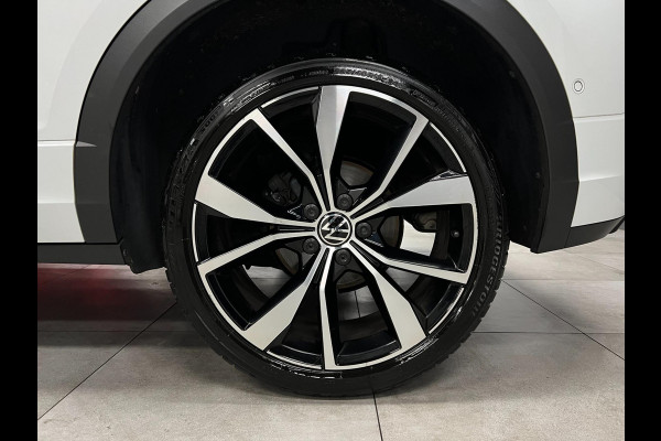 Volkswagen T-Roc 1.5 TSI R-Line | Cam |IQ-Light | Pano |