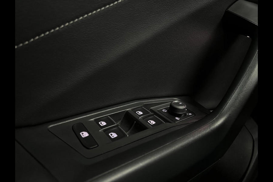 Volkswagen T-Roc 1.5 TSI R-Line | Cam |IQ-Light | Pano |