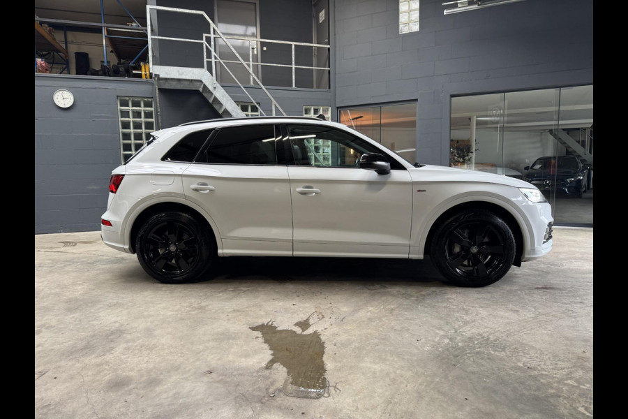 Audi Q5 50 TFSI E Quattro S-line PANO-MEMORY-TREKHAAK