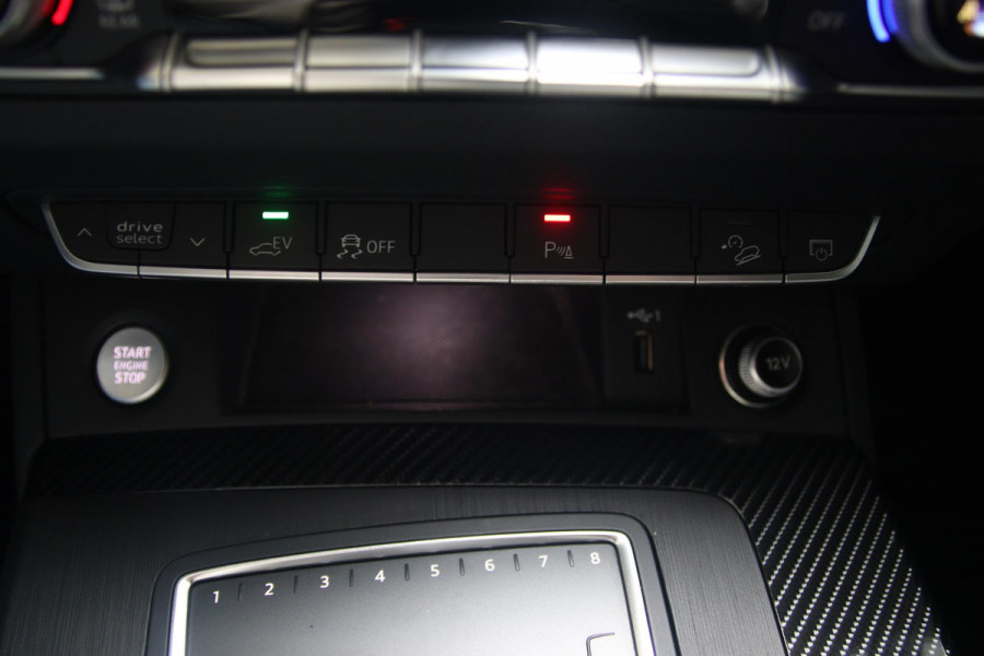 Audi Q5 50 TFSI E Quattro S-line PANO-MEMORY-TREKHAAK
