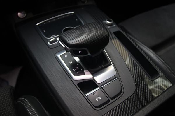 Audi Q5 50 TFSI E Quattro S-line PANO-MEMORY-TREKHAAK