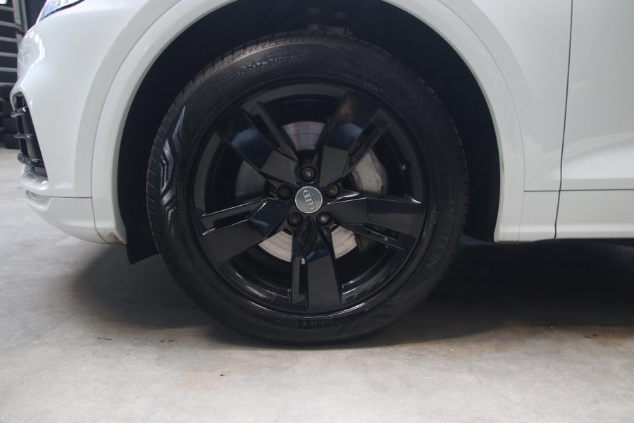 Audi Q5 50 TFSI E Quattro S-line PANO-MEMORY-TREKHAAK