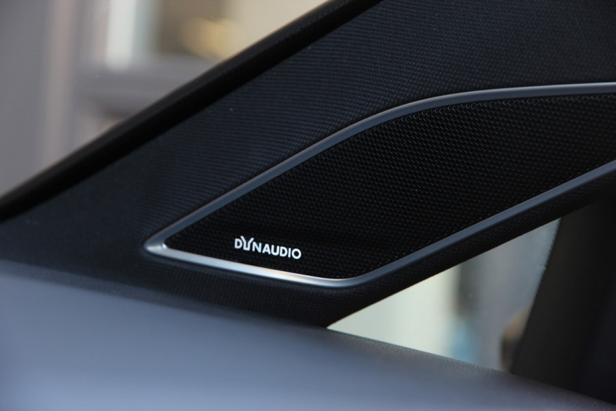 Volkswagen Golf 2.0 TSI 4Motion R | Pano | DCC | Dynaudio | BBS | Keyless