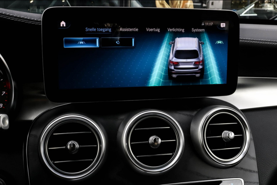 Mercedes-Benz GLC 300e 4MATIC AMG NIGHT - TREKHAAK - CARPLAY