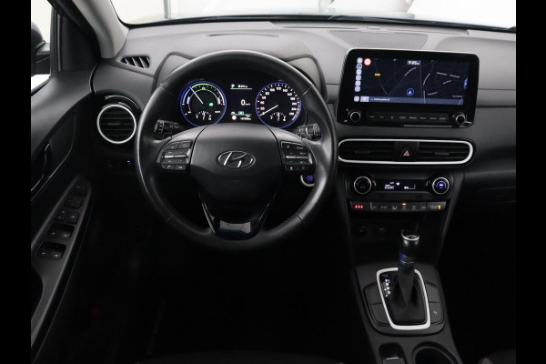 Hyundai Kona 1.6 GDI HEV Fashion Sky | Schuifdak | Adaptive cruise | Carplay | Camera | Head-Up | Keyless | Navigatie | Climate control | Bluetooth