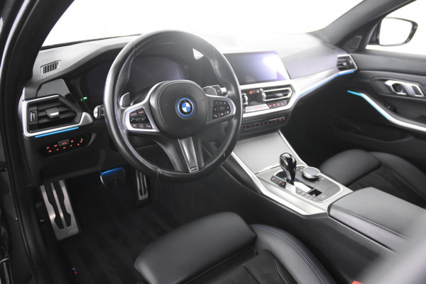 BMW 3 Serie Touring 330e xDrive M-Sport *1ste Eigenaar*Leer*Full Options*