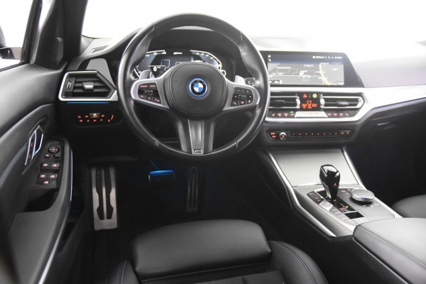 BMW 3 Serie Touring 330e xDrive M-Sport *1ste Eigenaar*Leer*Full Options*