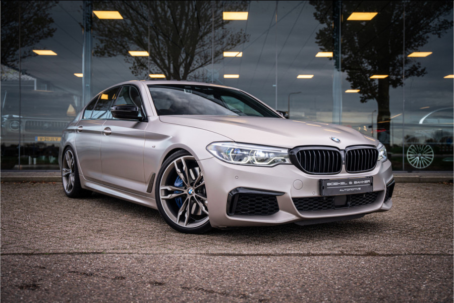 BMW 5 Serie M550i xDrive High Executive ** Entertainment ** Panodak **