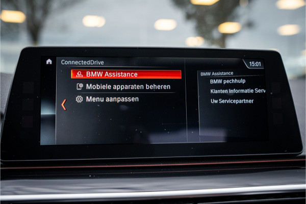 BMW 5 Serie M550i xDrive High Executive ** Entertainment ** Panodak **