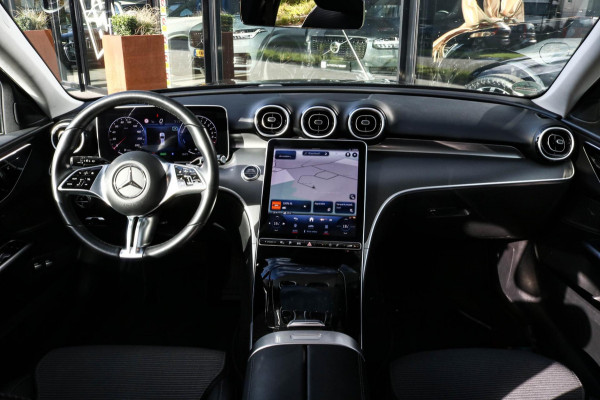 Mercedes-Benz C-Klasse Estate 300 e - PANO - SFEER - 360 CAM - 1e EIGENAAR - C300E