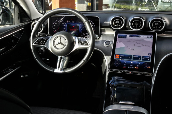 Mercedes-Benz C-Klasse Estate 300 e - PANO - SFEER - 360 CAM - 1e EIGENAAR - C300E