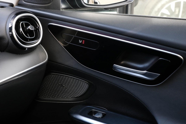 Mercedes-Benz C-Klasse Estate 300 e - PANO - SFEER - 360 CAM - 1e EIGENAAR - C300E