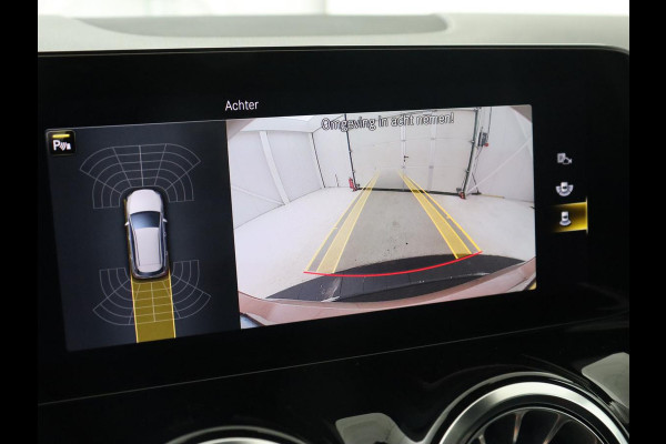 Mercedes-Benz B-Klasse 250e Urban Night | Adaptive cruise | Stoelverwarming | Camera | Carplay | Sfeerverlichting | Half leder | Full LED | Widescreen | Park Assist | Navigatie | PHEV | Plug In