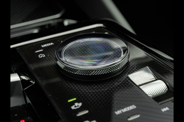 BMW 5 Serie Touring 530e M-Sport - Pano - Trekhaak - Driving Ass - Camera