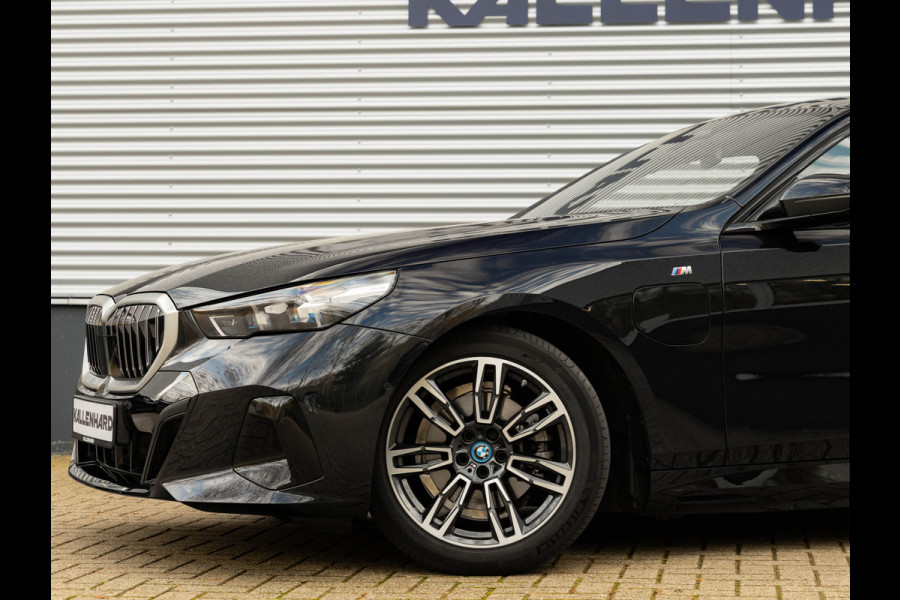 BMW 5 Serie Touring 530e M-Sport - Pano - Trekhaak - Driving Ass - Camera