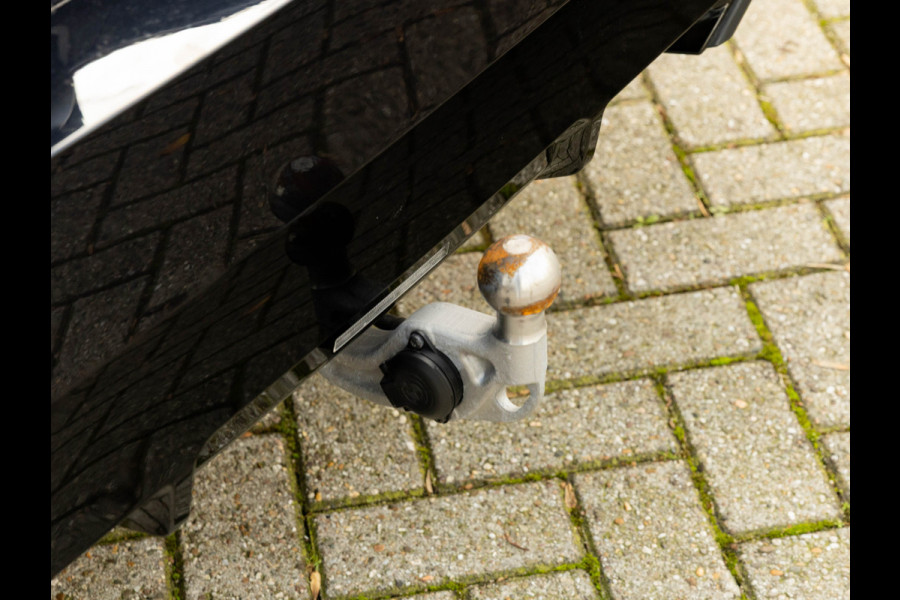 BMW 5 Serie Touring 530e M-Sport - Pano - Trekhaak - Driving Ass - Camera