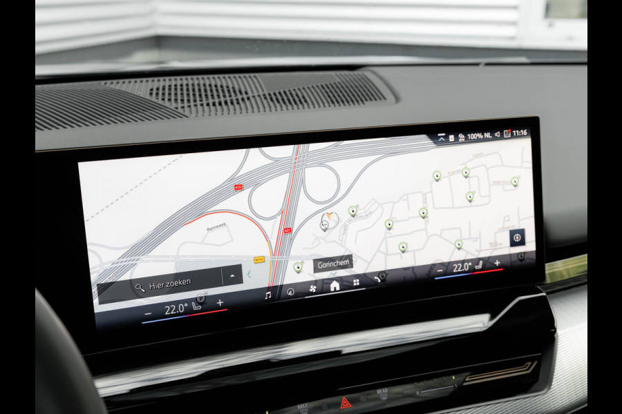 BMW 5 Serie Touring 530e M-Sport - Pano - Trekhaak - Driving Ass - Camera