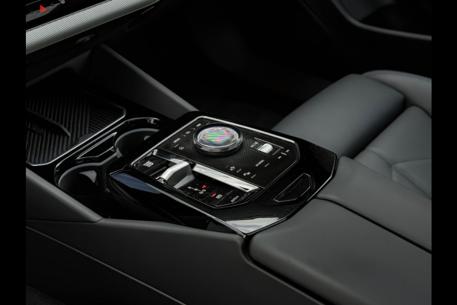 BMW 5 Serie Touring 530e M-Sport - Pano - Trekhaak - Driving Ass - Camera