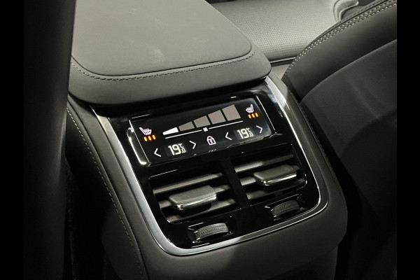 Volvo XC90 2.0 T8 4WD Ultra Dark Luchtvering | Bowers & Wilkins | Massage | Open Dak | 22" inch | Adaptive cruise | Stoelverwarming/-ventilatie