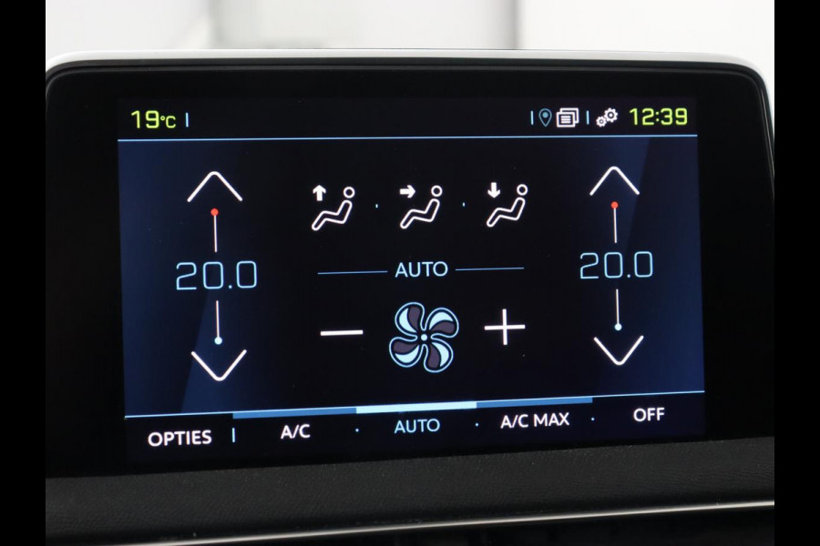 Peugeot 3008 1.6 HYbrid 225 Allure | Carplay | Half leder | Navigatie | Camera | Full LED | Keyless | Bluetooth | Park Assist | Getint glas | Cruise control | Climate control | PHEV | Plug In