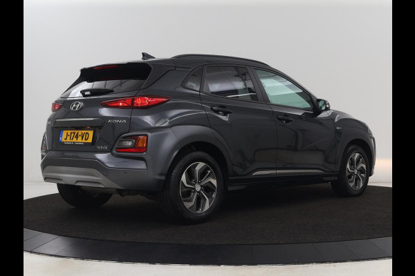 Hyundai Kona 1.6 GDI HEV Fashion Sky | Schuifdak | Adaptive cruise | Carplay | Camera | Head-Up | Keyless | Navigatie | Climate control | Bluetooth