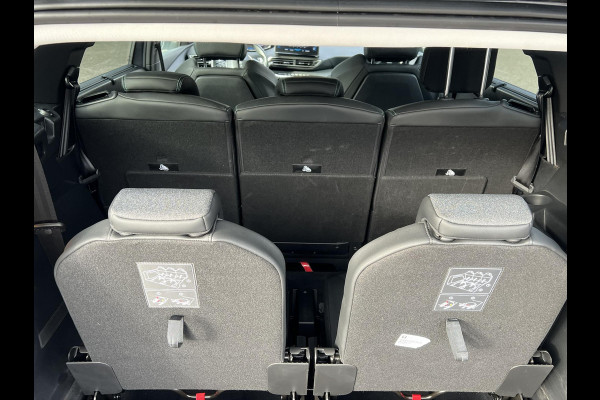 Peugeot 5008 1.5 BlueHDI Allure Pack Business NIEUW MODEL | 7-Persoons | Adaptive Cruise | Elektrische Klep | Keyless Start | Stoelverwarming | Dealeronderhouden | 12 mnd BOVAG Garantie