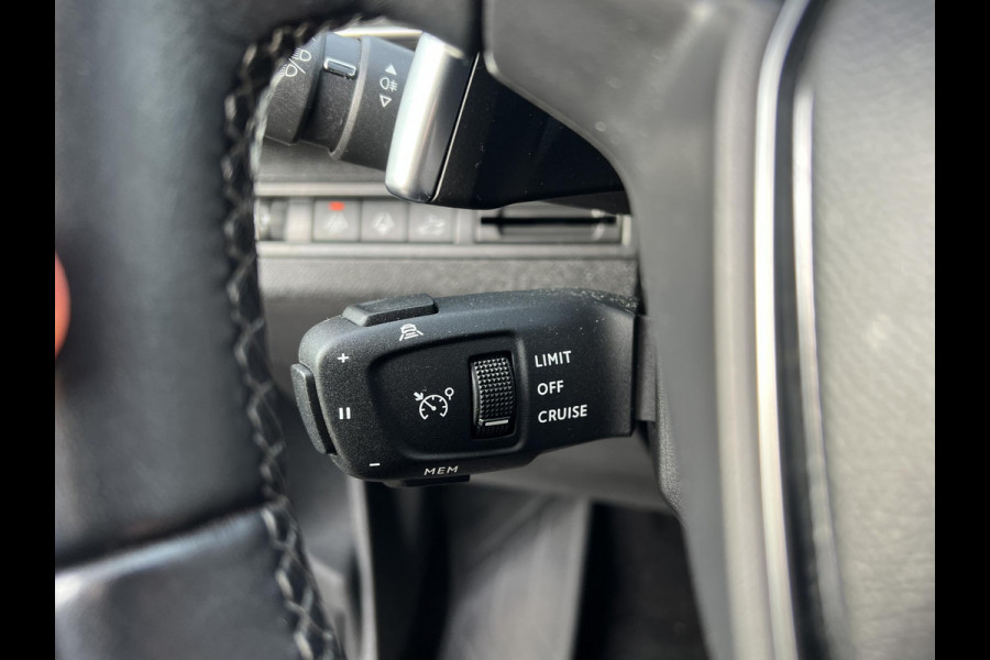 Peugeot 5008 1.5 BlueHDI Allure Pack Business NIEUW MODEL | 7-Persoons | Adaptive Cruise | Elektrische Klep | Keyless Start | Stoelverwarming | Dealeronderhouden | 12 mnd BOVAG Garantie