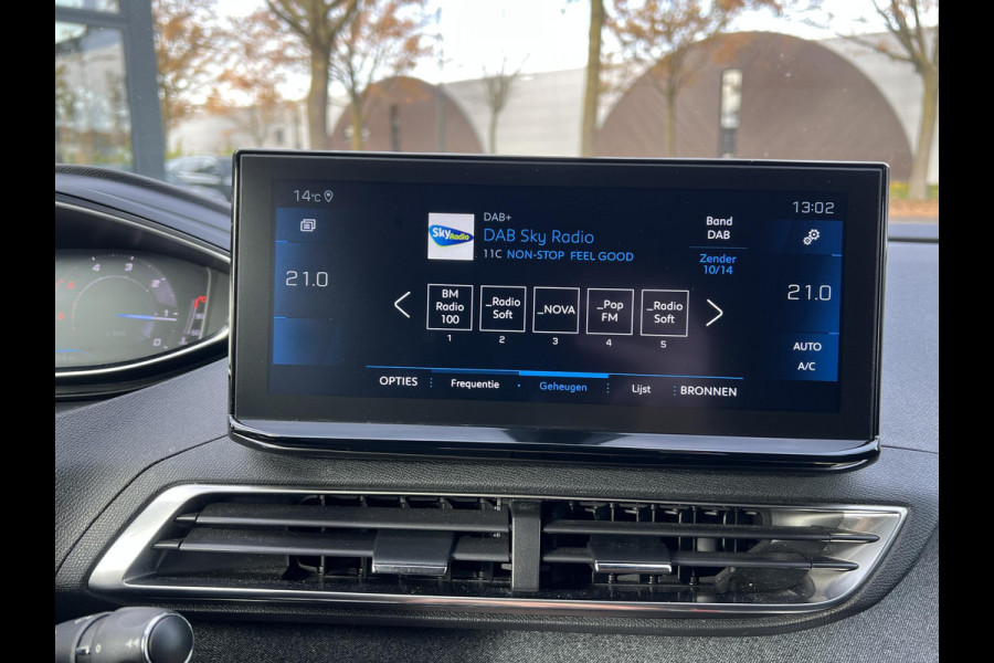 Peugeot 5008 1.5 BlueHDI Allure Pack Business NIEUW MODEL | 7-Persoons | Adaptive Cruise | Elektrische Klep | Keyless Start | Stoelverwarming | Dealeronderhouden | 12 mnd BOVAG Garantie
