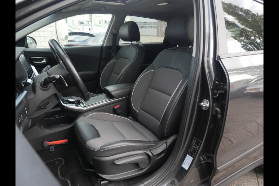 Kia e-Niro DynamicPlusLine 64 kWh | Cruise | Clima | Carplay | Navi | Stoel-stuurverwarming | Schuif-kanteldak |