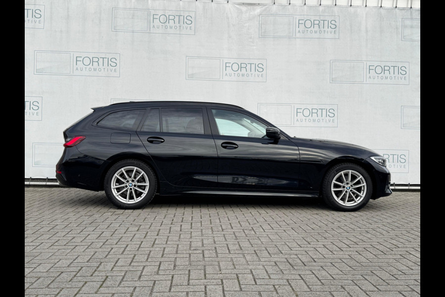 BMW 3 Serie Touring 320i Executive Edition NL-AUTO | ACC |PARKEER CAMERA | NAVI |