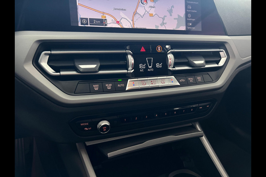 BMW 3 Serie Touring 320i Executive Edition NL-AUTO | ACC |PARKEER CAMERA | NAVI |